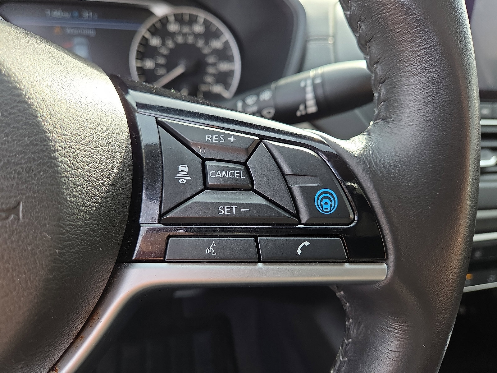 Used 2022 Nissan Altima 2.5 SV w/ SV Premium Package image 23