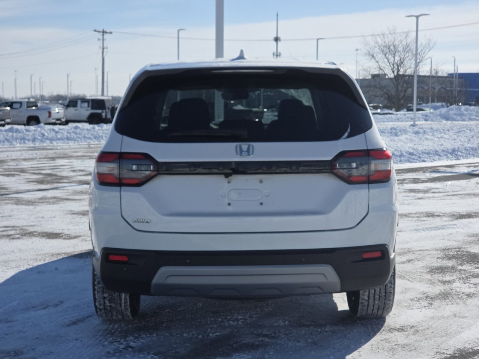 Used 2025 Honda Pilot EX-L image 17