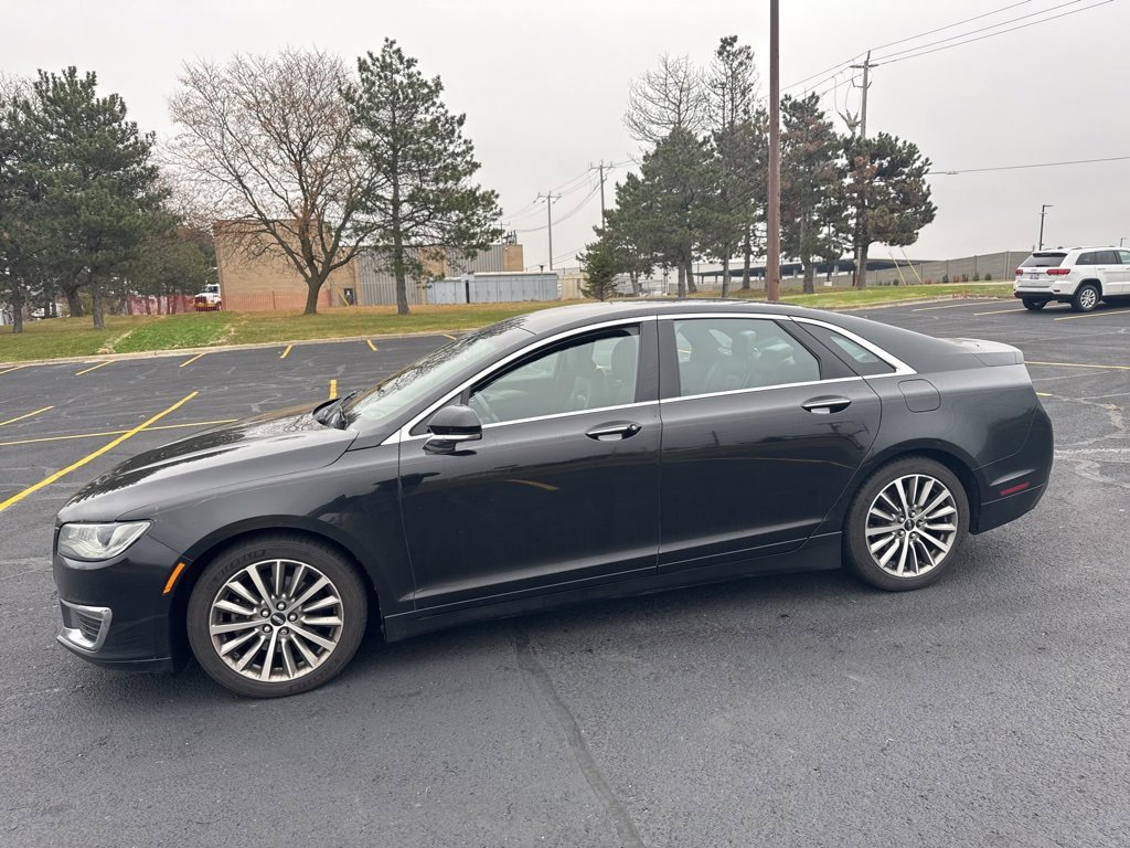 Used 2017 Lincoln MKZ Premiere image 7