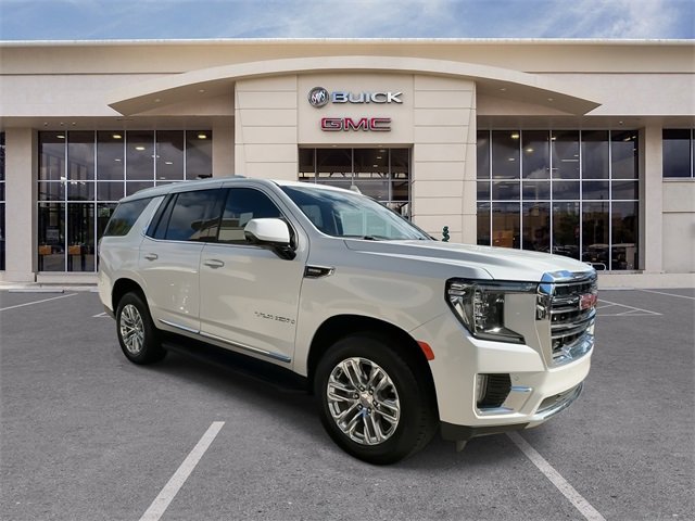 Used 2023 GMC Yukon SLT w/ SLT Luxury Package video 2