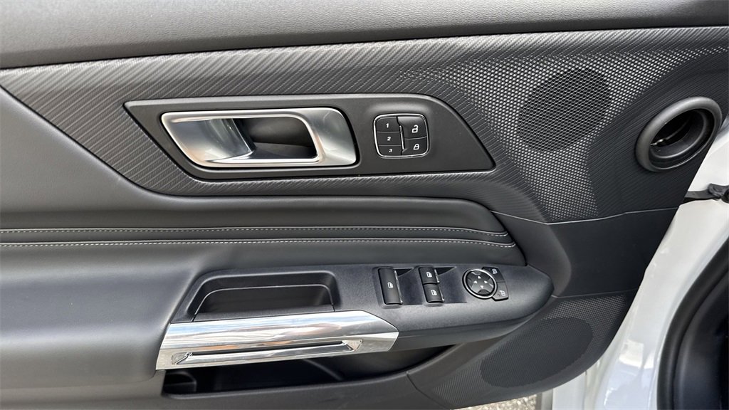 Used 2024 Ford Mustang GT Premium image 41