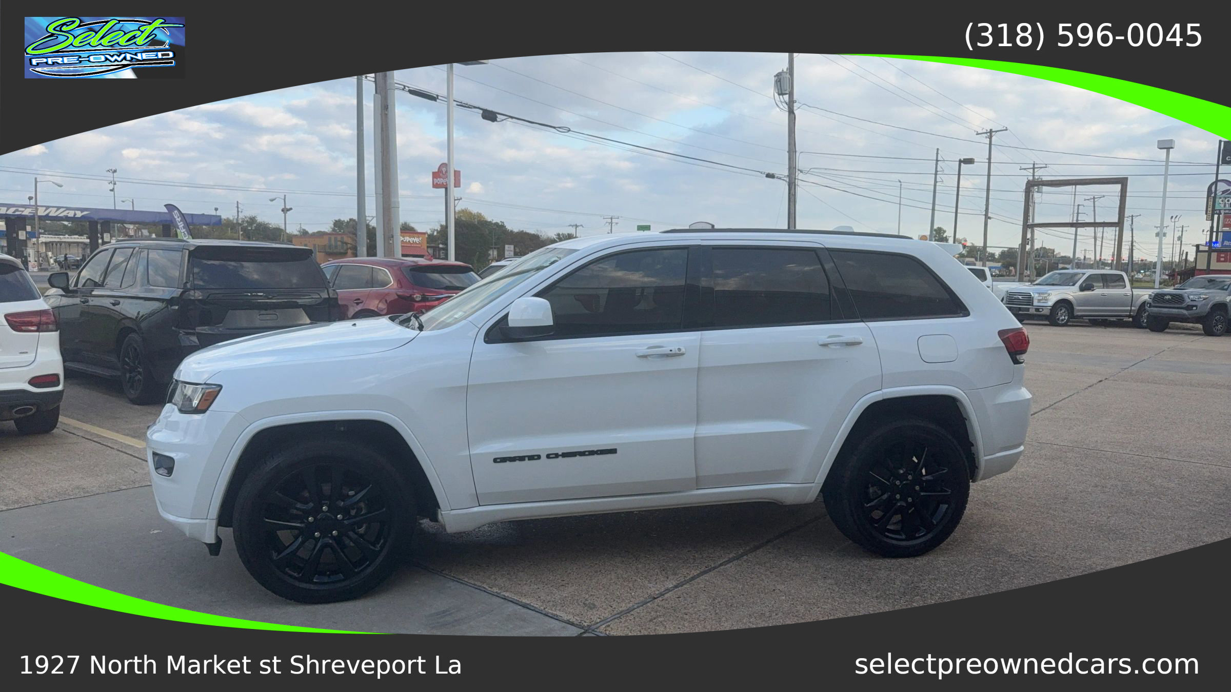 Used 2020 Jeep Grand Cherokee Altitude image 3