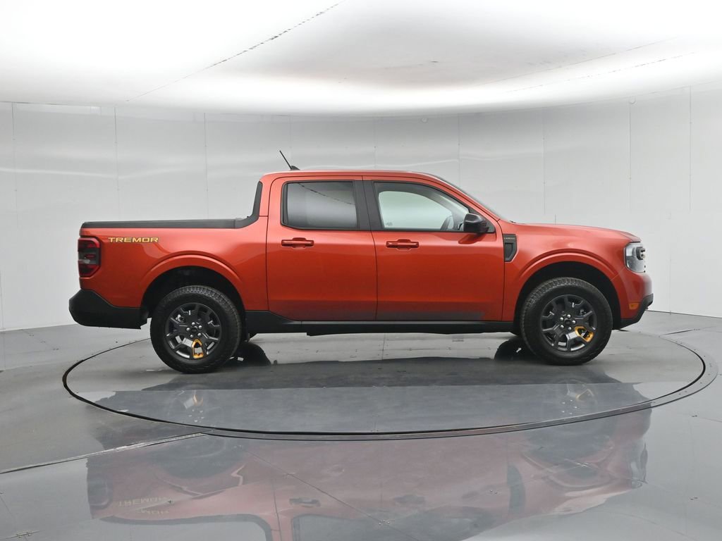 Certified 2024 Ford Maverick Tremor w/ Tremor Off-Road Package AWD/4WD image 31