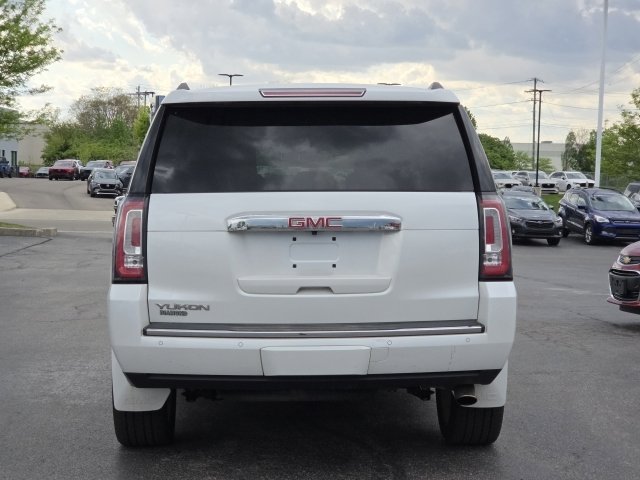 Used 2017 GMC Yukon Denali w/ Open Road Package AWD/4WD image 13
