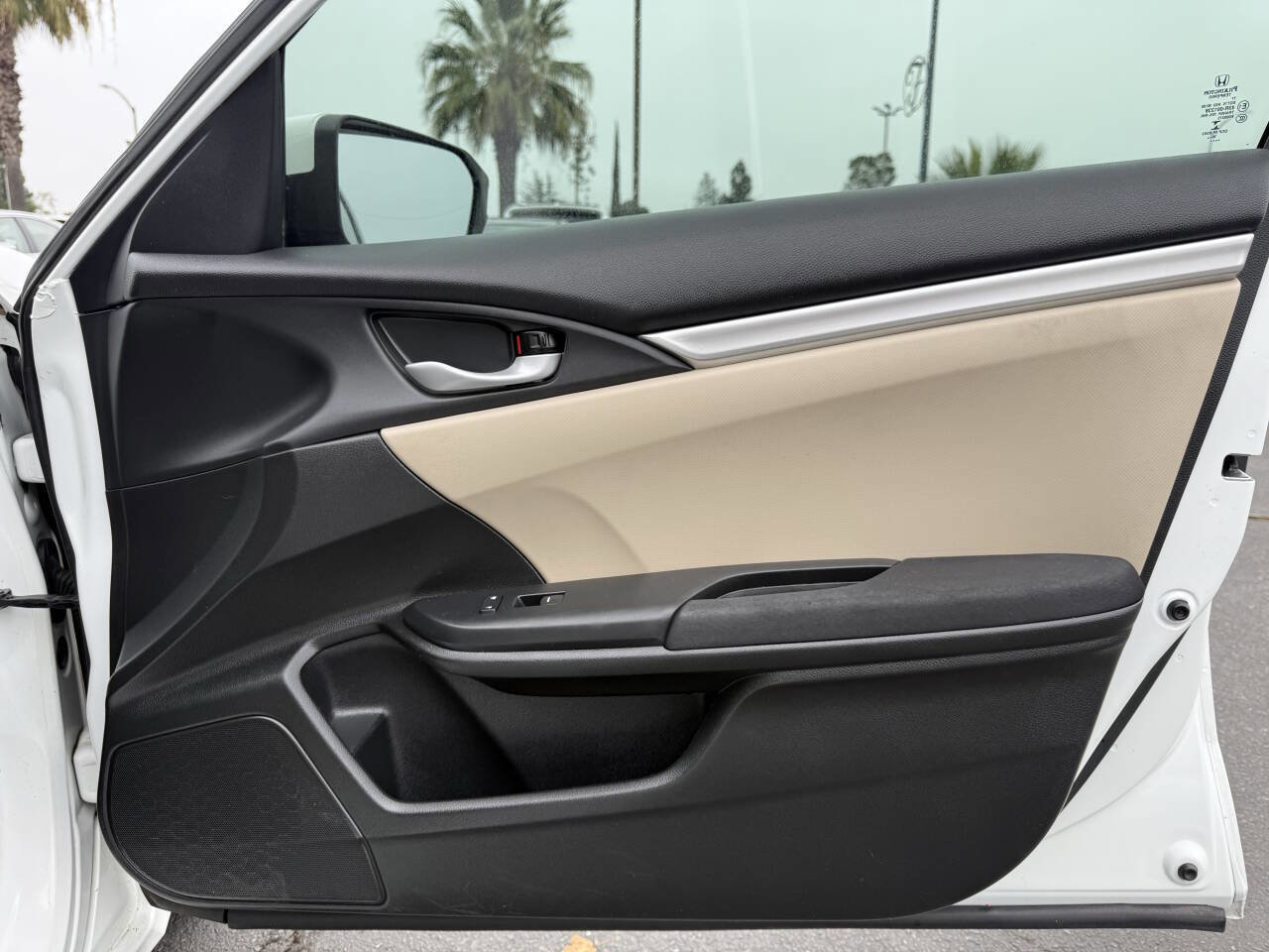 Used 2017 Honda Civic LX image 9