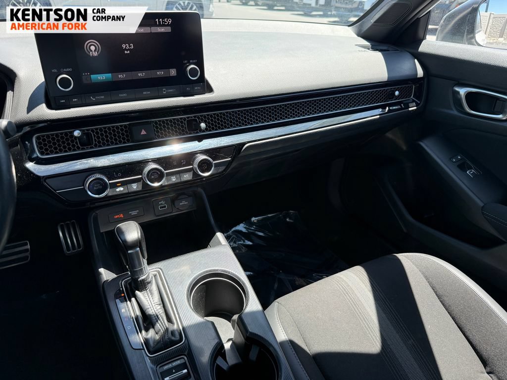 Used 2023 Honda Civic Sport image 20