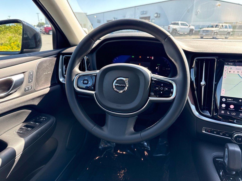 Used 2023 Volvo S60 T8 Plus AWD/4WD image 15
