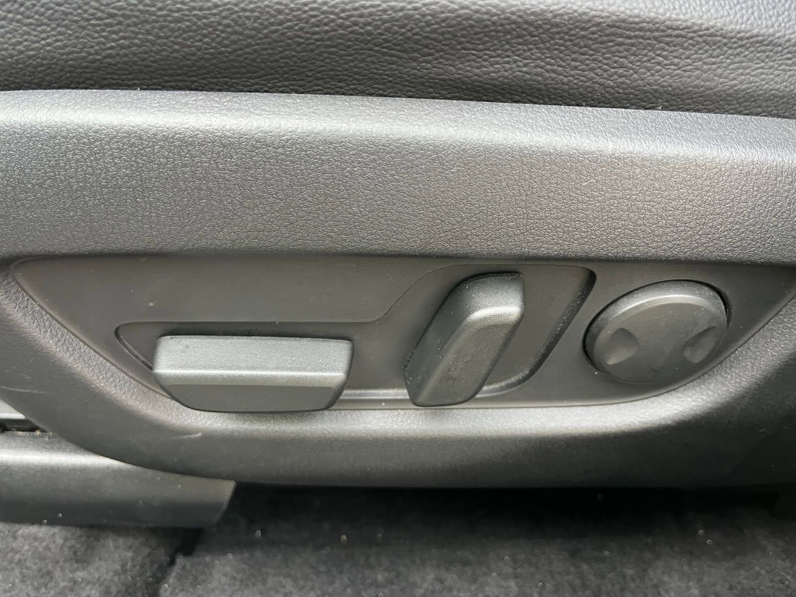 Used 2025 MAZDA CX-70 3.3 Turbo w/ Preferred Package image 23