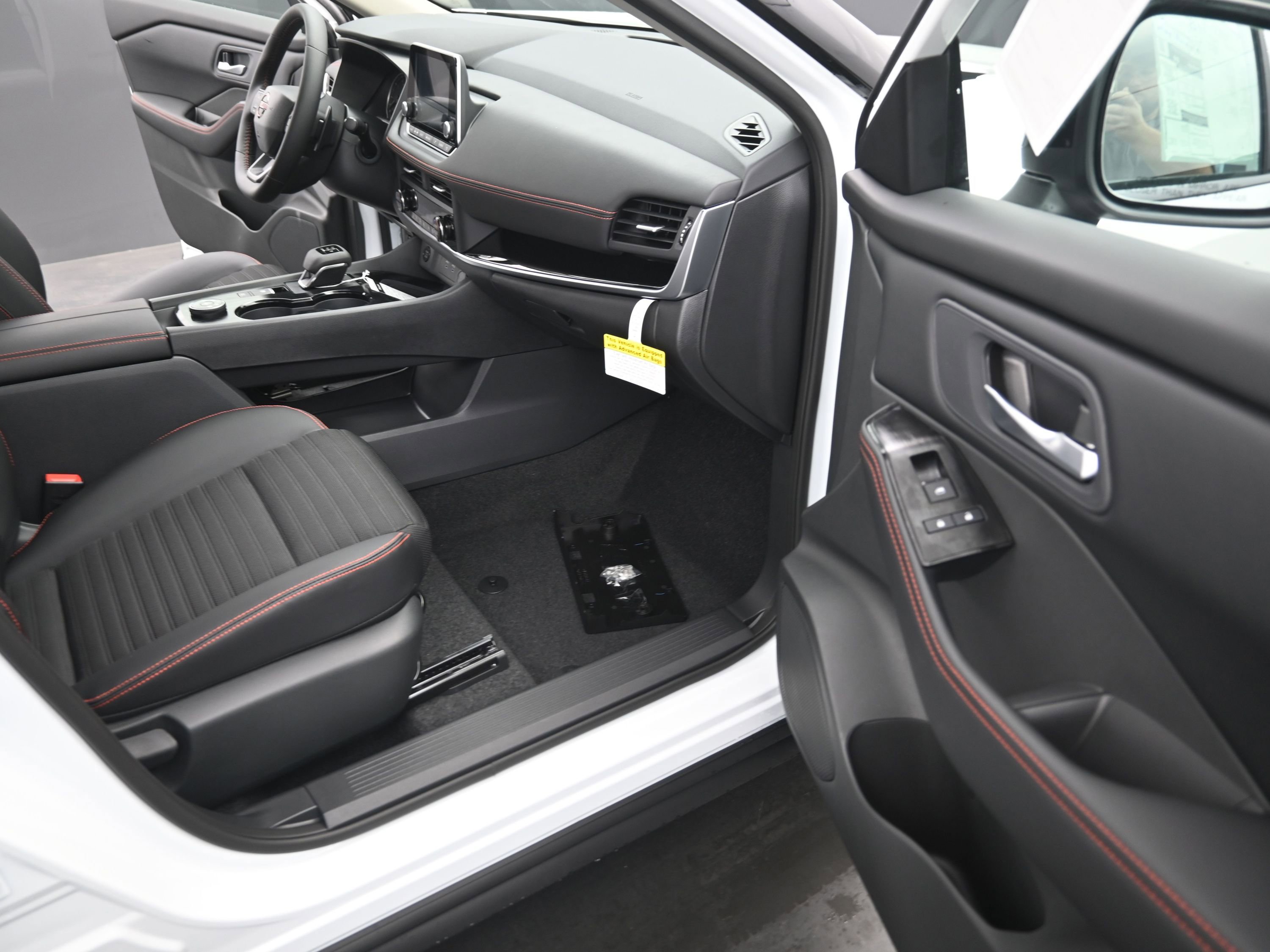 New 2026 Nissan Rogue SV image 20