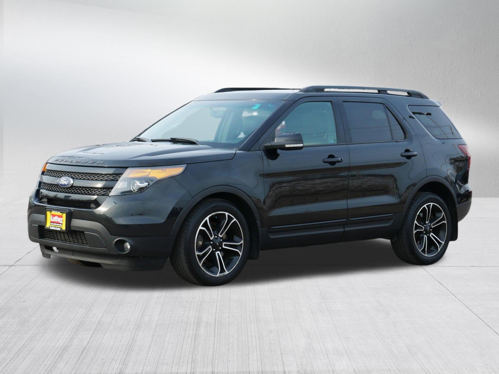 Used 2015 Ford Explorer Sport w/ Equipment Group 401A image 3
