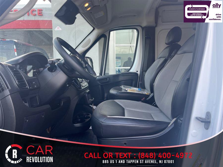Used 2024 RAM ProMaster 2500 w/ Convenience Group FWD image 11
