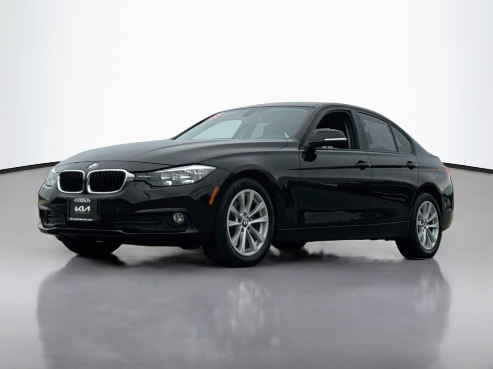 Used 2016 BMW 320i xDrive Sedan AWD/4WD image 3