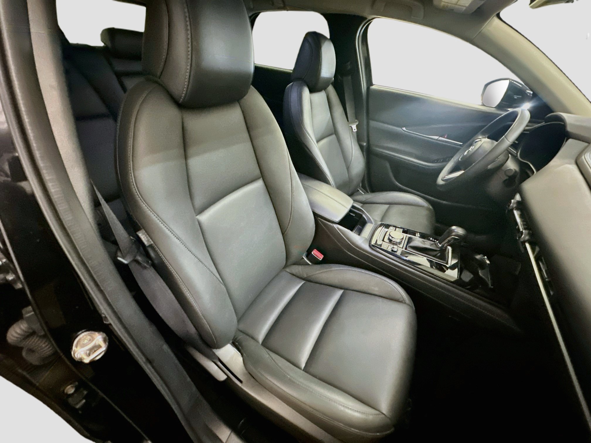 Used 2024 MAZDA CX-30 AWD 2.5 S w/ Select Sport Pkg image 32