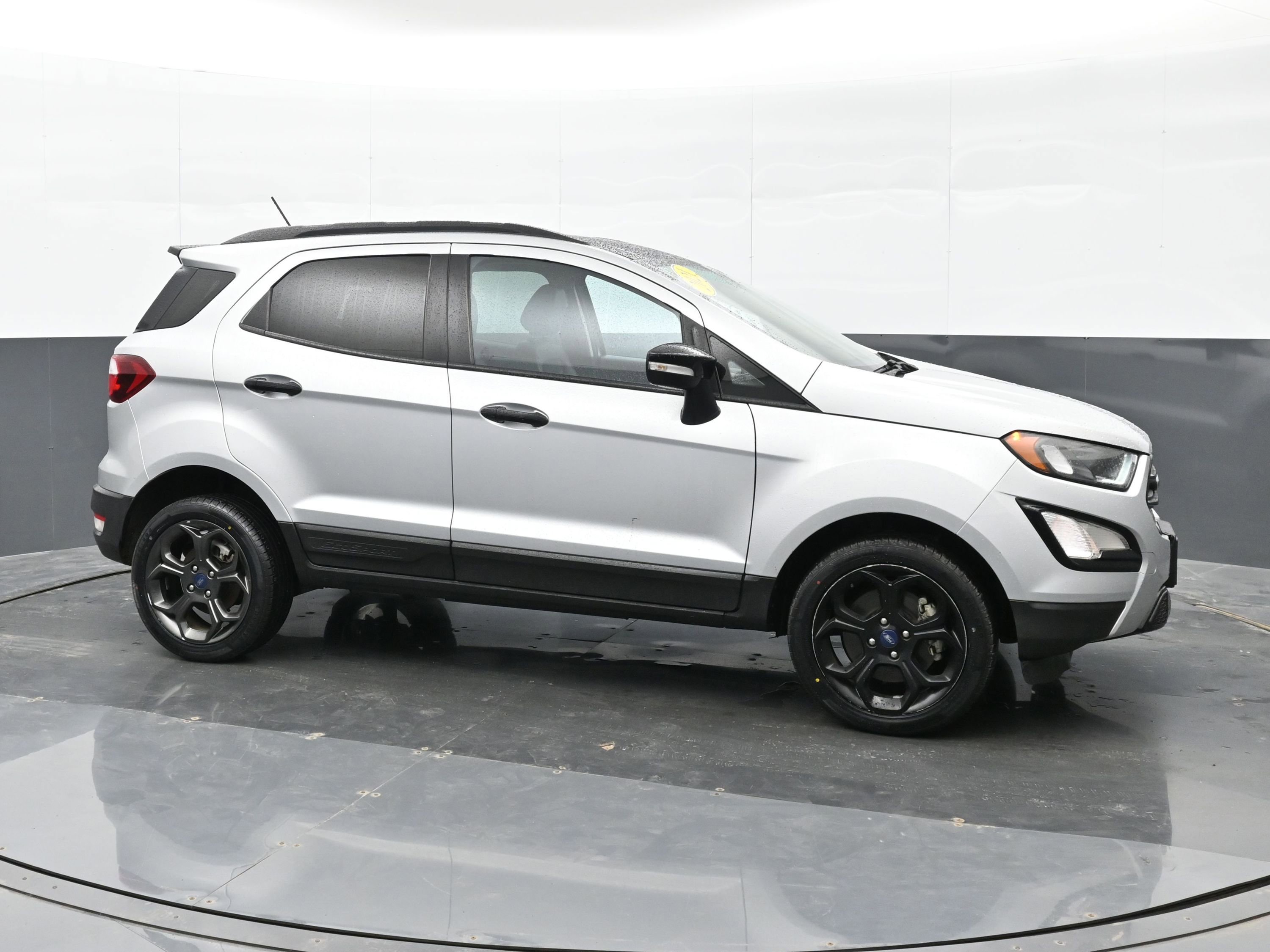 Used 2021 Ford EcoSport SES image 5