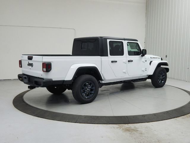 New 2026 Jeep Gladiator Sport AWD/4WD image 7