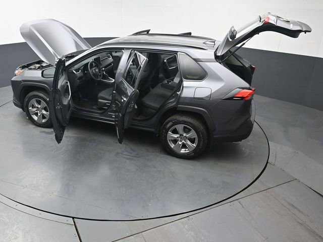 Certified 2025 Toyota RAV4 LE AWD/4WD image 43