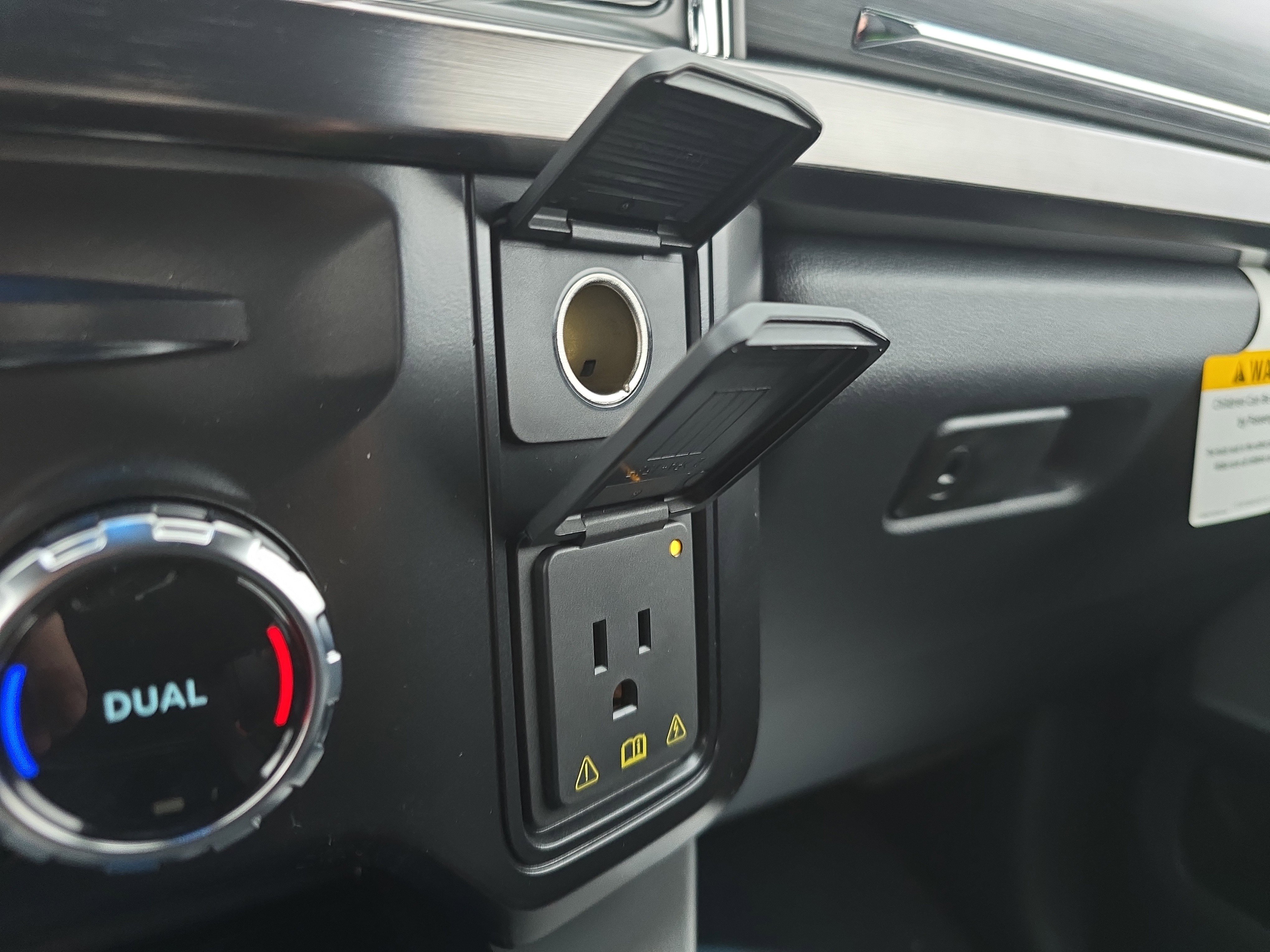 New 2026 Ford F350 Lariat w/ Lariat Premium Package image 34