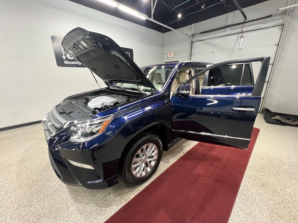 Used 2018 Lexus GX 460 Premium w/ Premium Package image 61