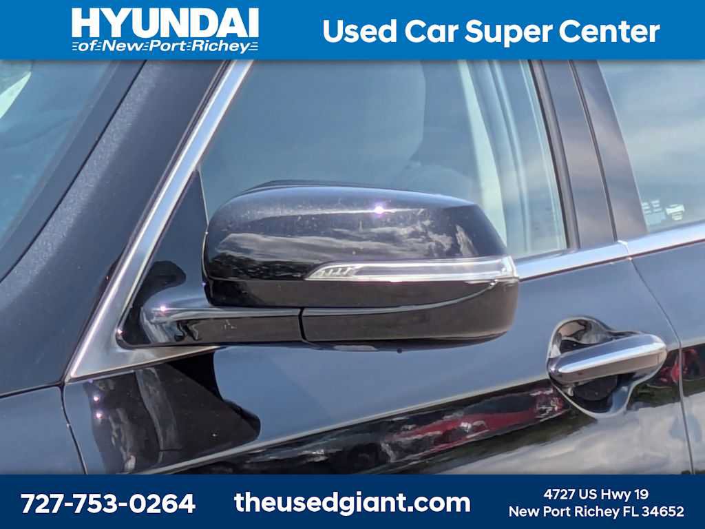 Used 2018 Genesis G80 3.8 w/ Option Group 02 RWD image 10