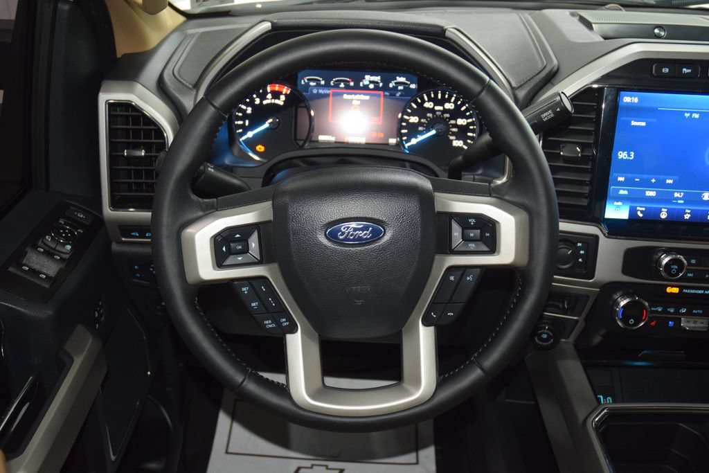 Used 2022 Ford F350 Lariat w/ Lariat Ultimate Package AWD/4WD image 35
