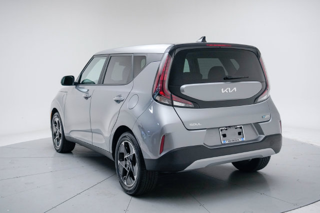 Used 2024 Kia Soul EX FWD image 12