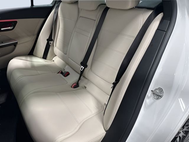 Used 2023 Mercedes-Benz C 300 4MATIC Sedan image 30