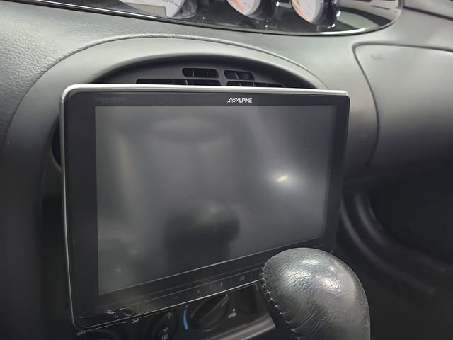 Used 2000 Plymouth Prowler image 21