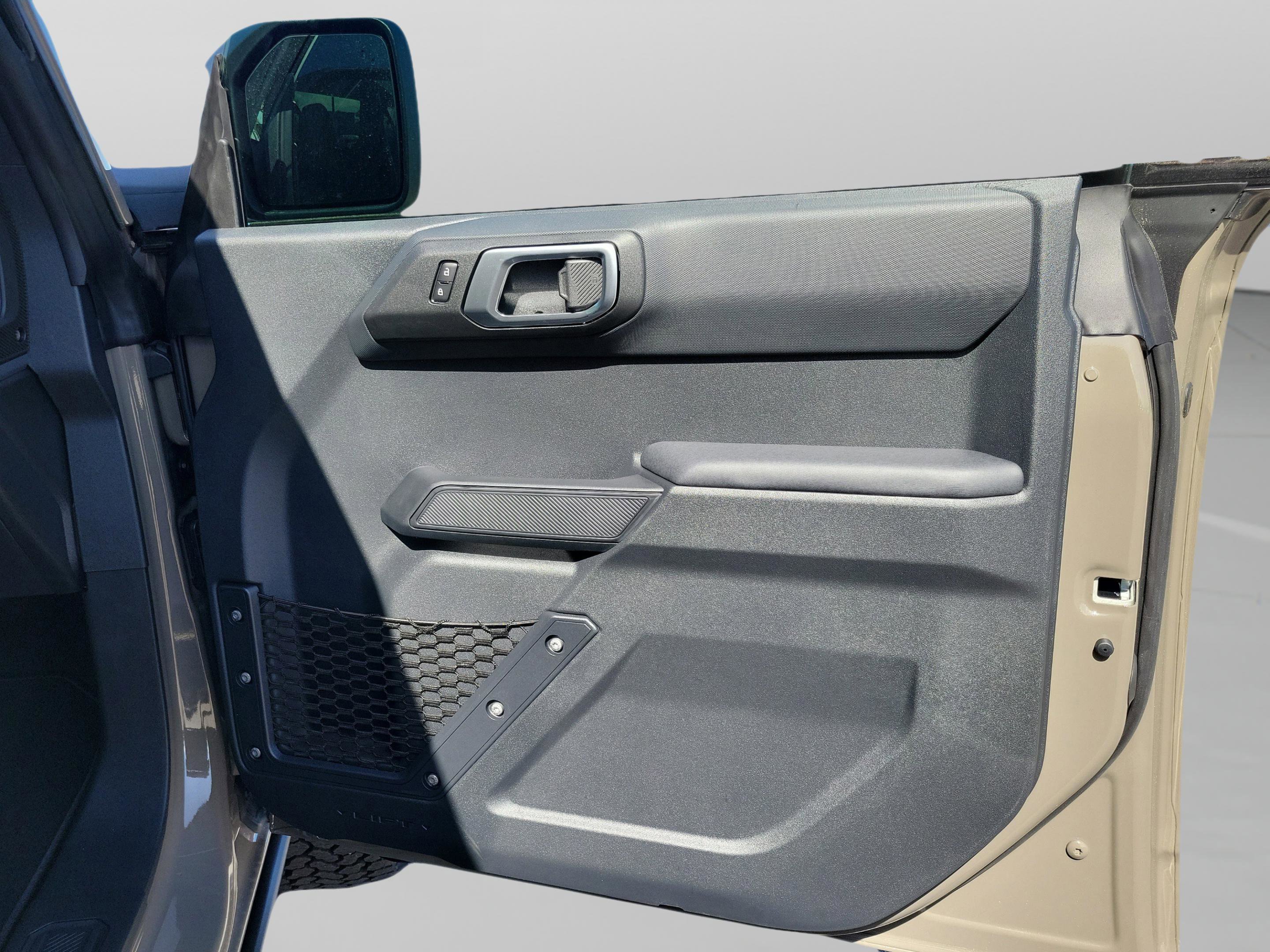 New 2025 Ford Bronco Big Bend w/ Black Diamond Package image 28