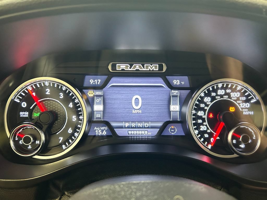Used 2019 RAM 1500 Laramie AWD/4WD image 12