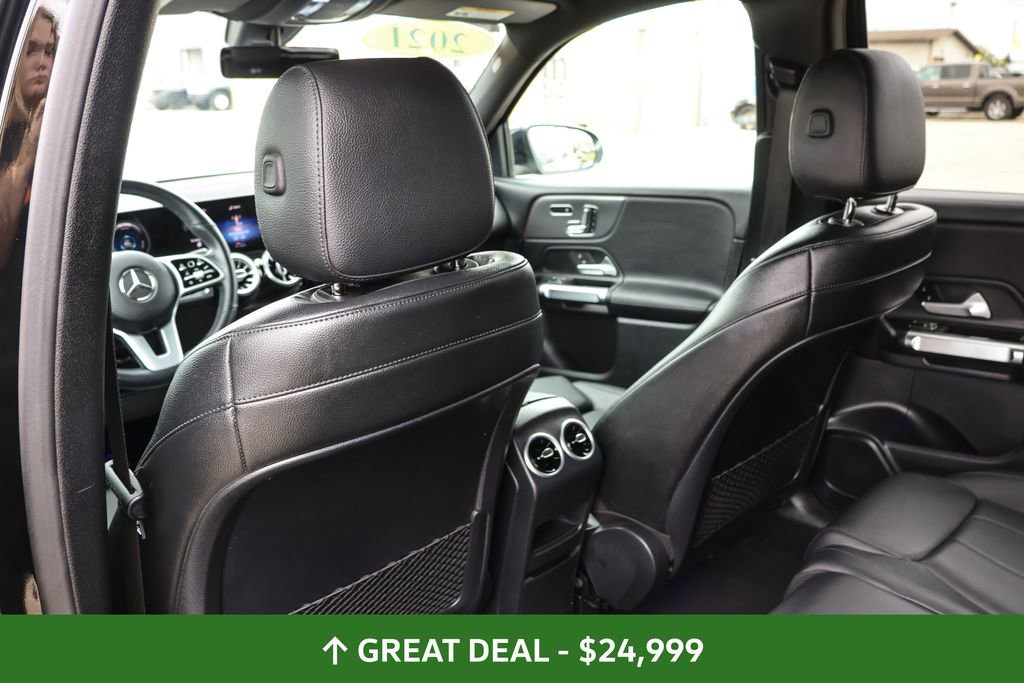 Used 2021 Mercedes-Benz GLB 250 image 34