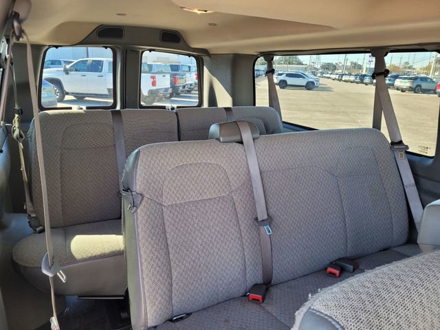 Used 2024 Chevrolet Express 3500 LT w/ LT Preferred Equipment Group image 31