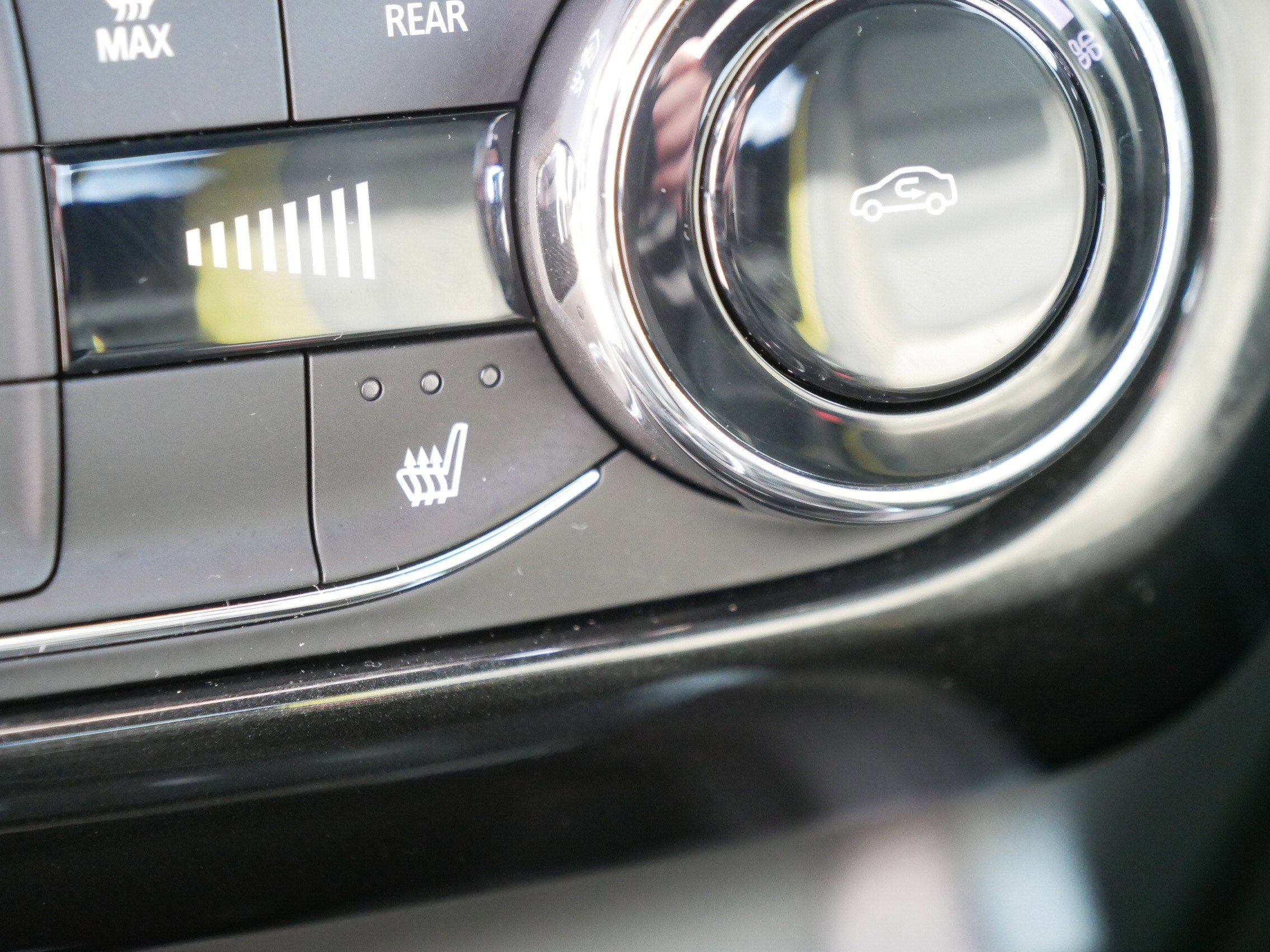 Used 2025 Chevrolet TrailBlazer ACTIV w/ Convenience Package AWD/4WD image 33