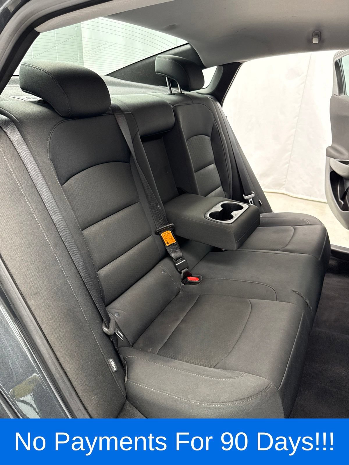 Used 2016 Chevrolet Malibu LT FWD image 29