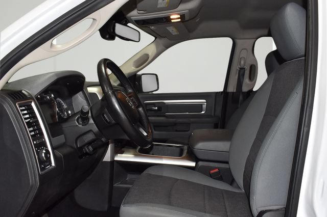 Used 2019 RAM 1500 Big Horn AWD/4WD image 32
