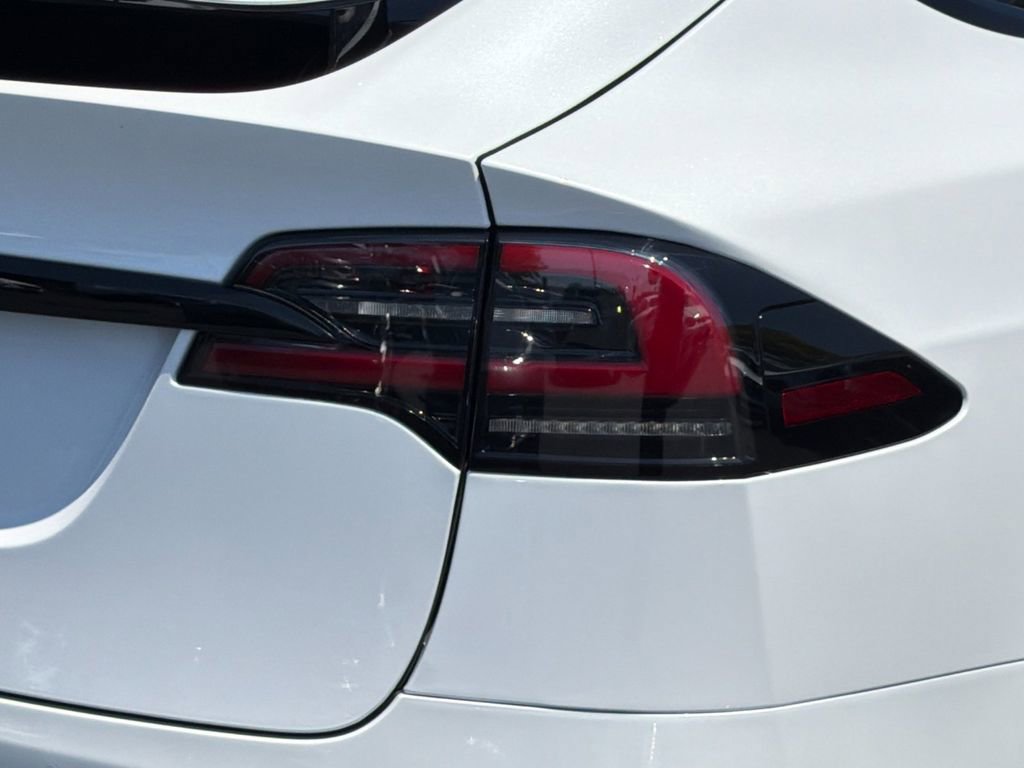 Used 2023 Tesla Model X AWD/4WD image 28