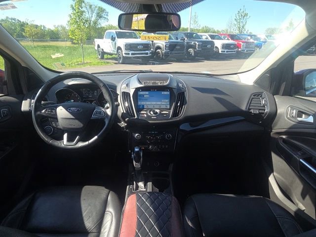 Used 2019 Ford Escape Titanium AWD/4WD image 20