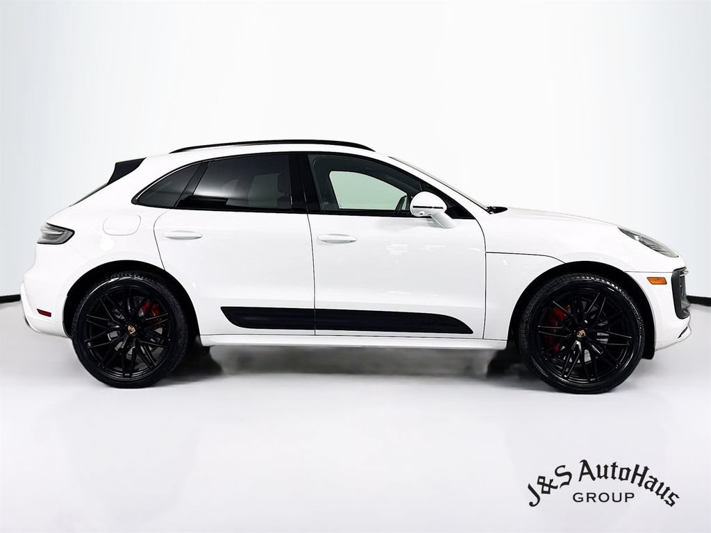 Used 2025 Porsche Macan GTS AWD/4WD image 8