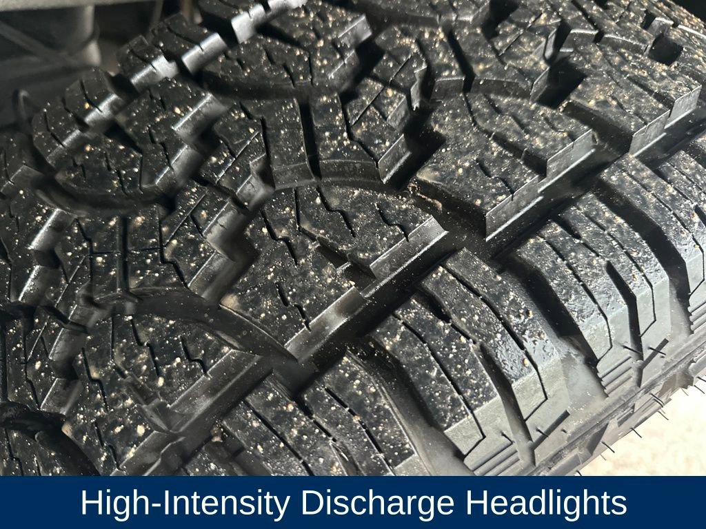 Used 2017 Chevrolet Silverado 1500 LT w/ All Star Edition image 21