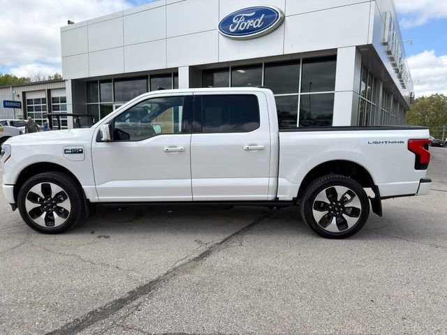 Used 2025 Ford F150 Lightning Platinum AWD/4WD image 4