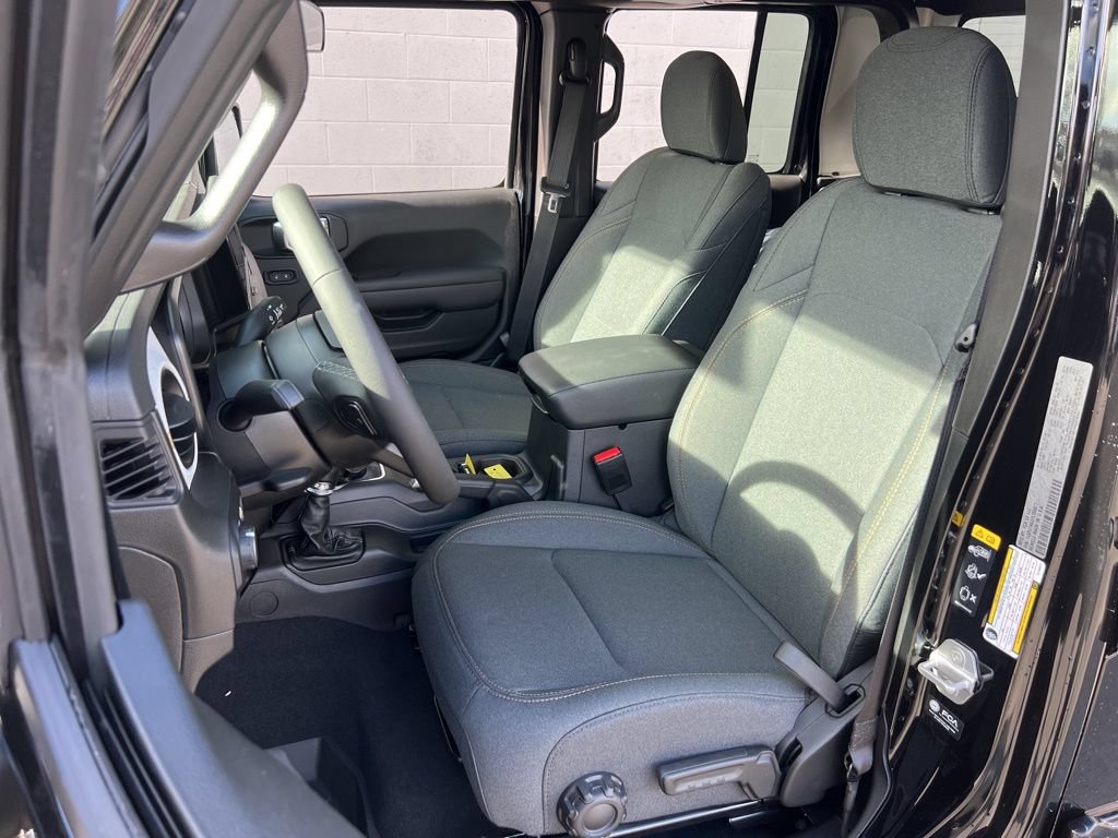 New 2026 Jeep Gladiator Sport AWD/4WD image 20