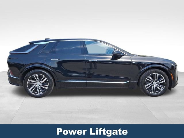 Used 2024 Cadillac Lyriq Luxury w/ LPO, Floor Liner Package image 9