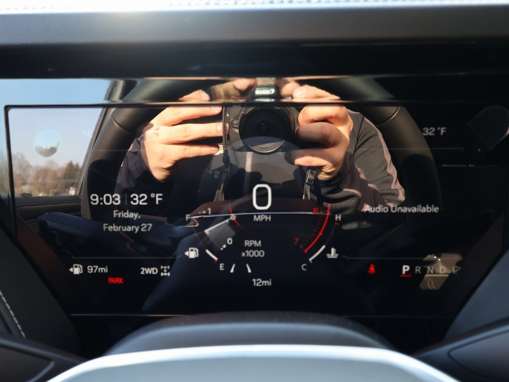 New 2026 GMC Yukon Elevation image 21