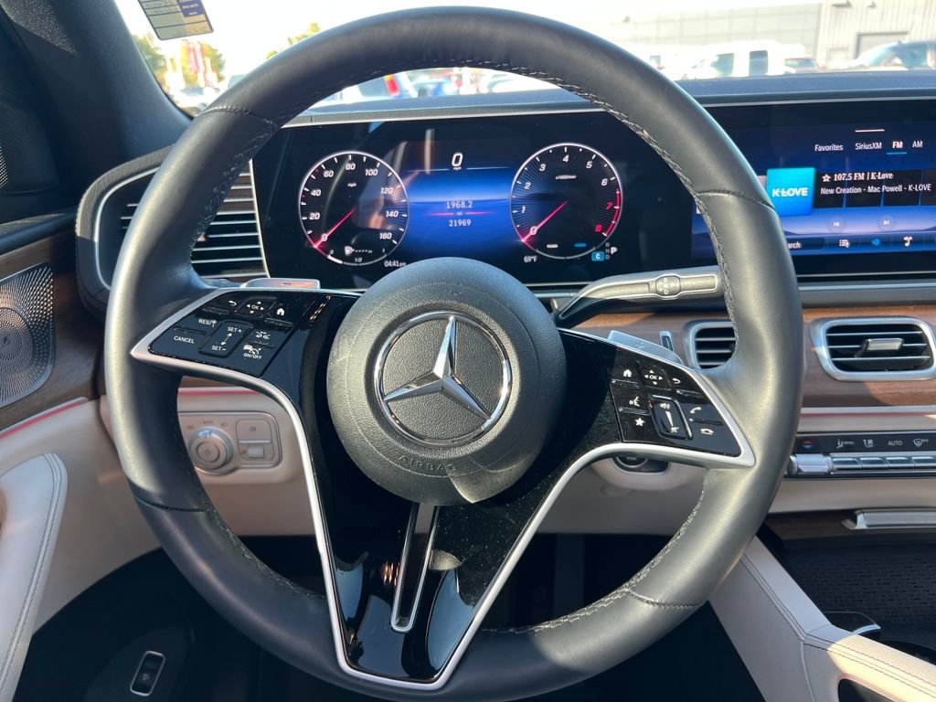 Used 2024 Mercedes-Benz GLS 450 4MATIC image 16