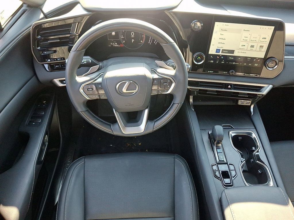 Used 2024 Lexus RX 350 Premium w/ Accessory Package AWD/4WD image 12