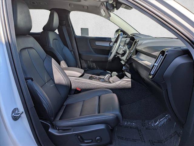 Certified 2026 Volvo XC40 B5 Ultra w/ Climate Package AWD/4WD image 22