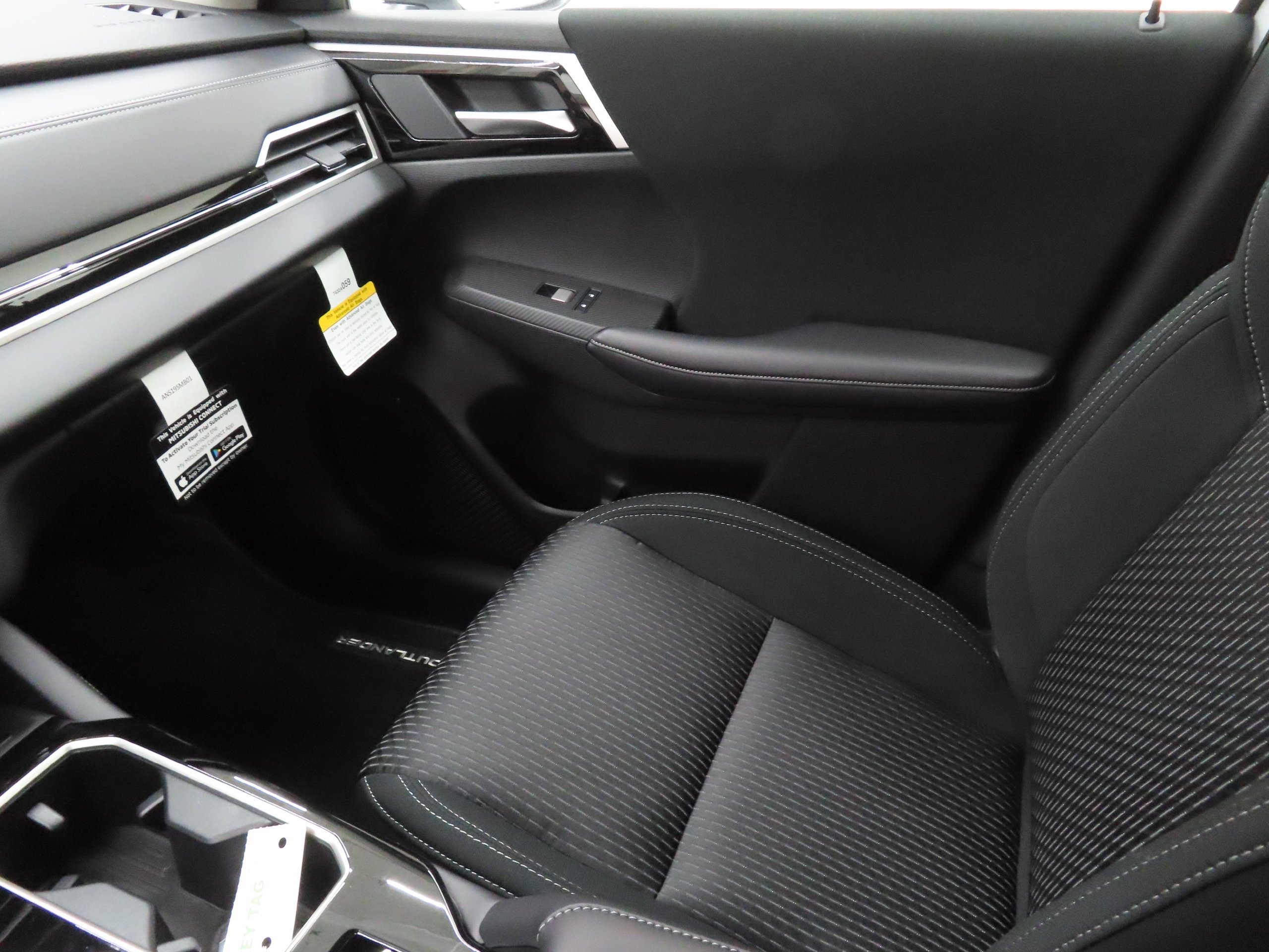 New 2026 Mitsubishi Outlander ES AWD/4WD image 20