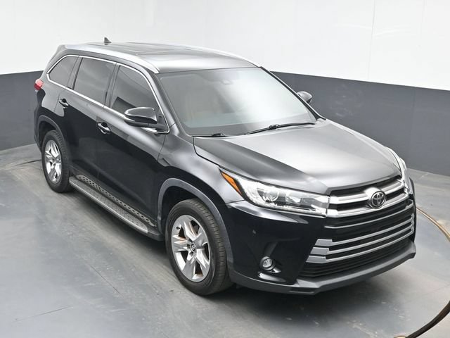 Used 2019 Toyota Highlander Limited FWD image 37
