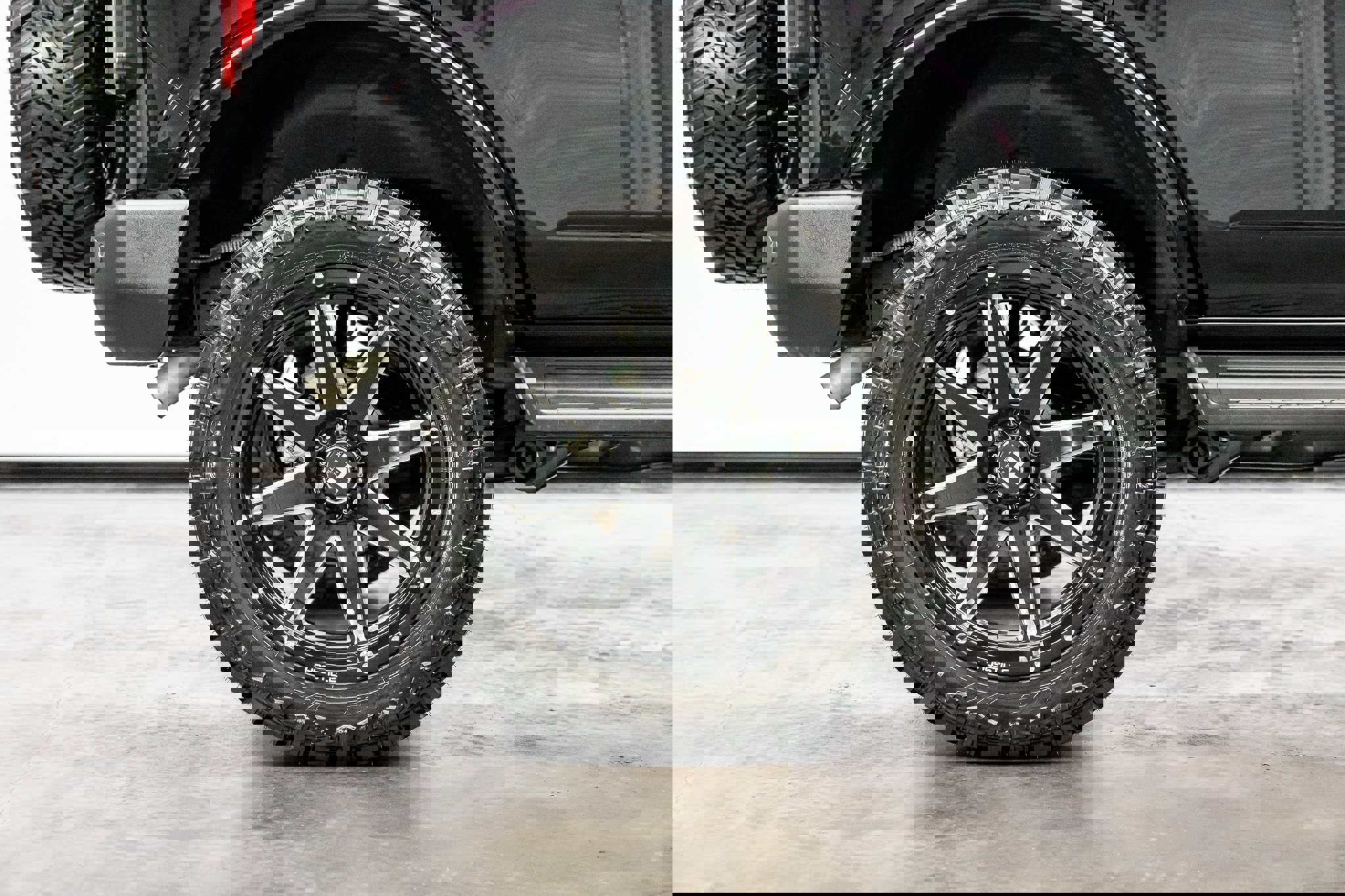 Used 2025 Ford Bronco Outer Banks image 27