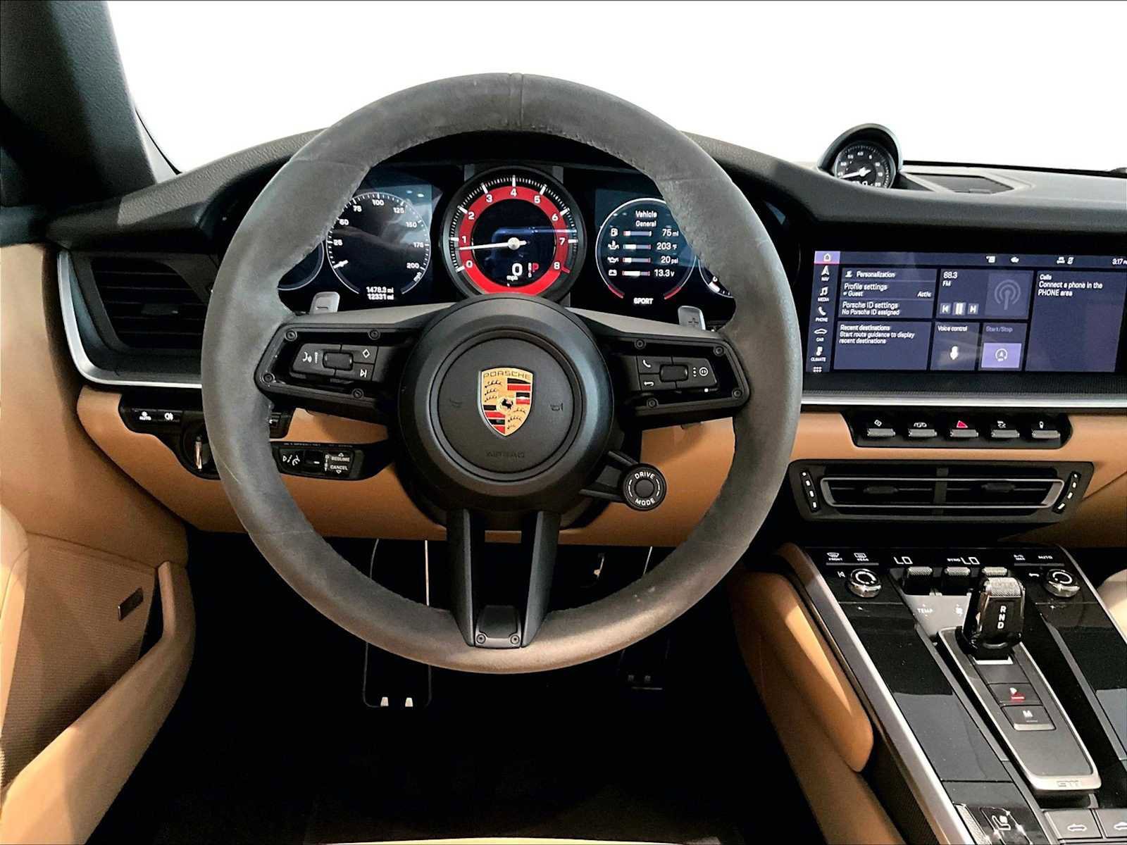 Used 2020 Porsche 911 Carrera S image 16