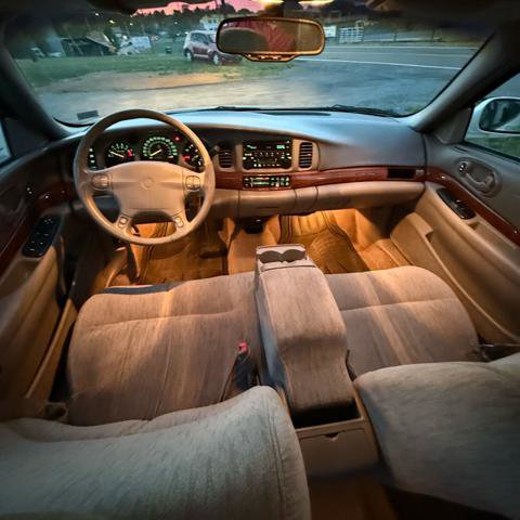 Used 2002 Buick Le Sabre Custom w/ Luxury Pkg FWD image 13